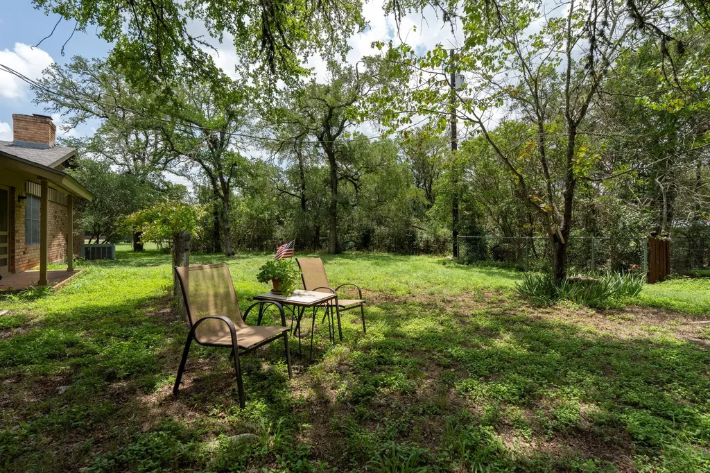 3511 Wyldwood Road Austin TX 78739