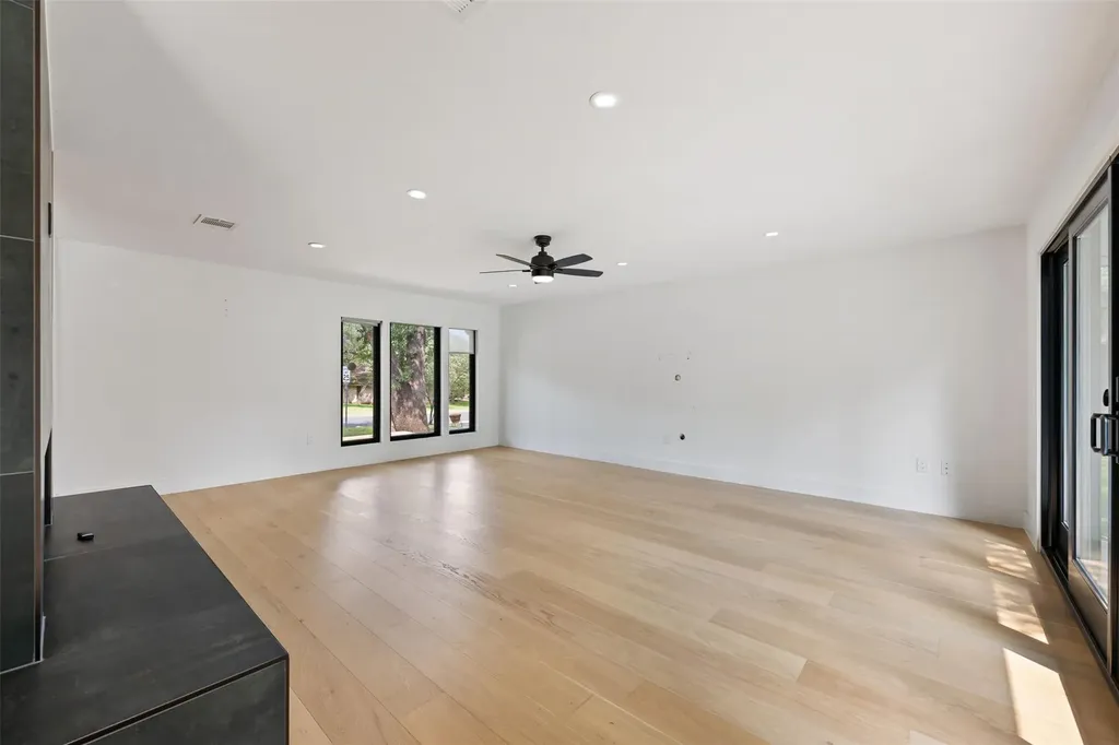 8900 Point West Drive Austin TX 78759
