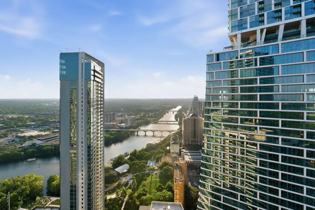 610 Davis Street Austin TX 78701