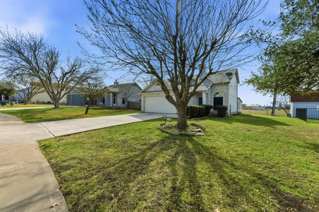 700 Faircrest Drive Buda TX 78610