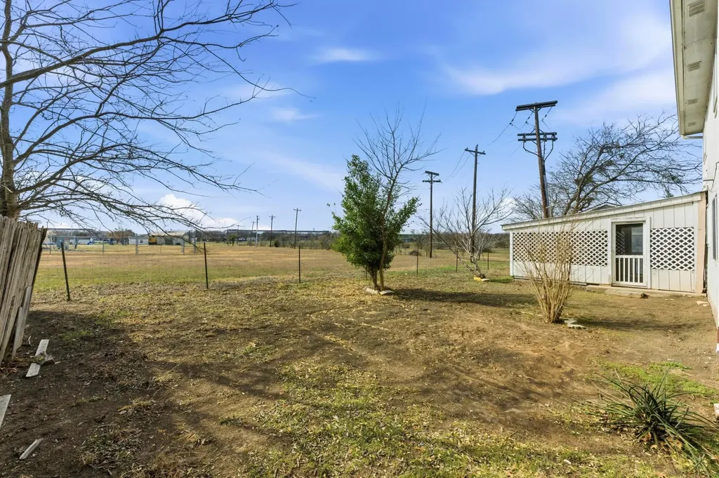 700 Faircrest Drive Buda TX 78610