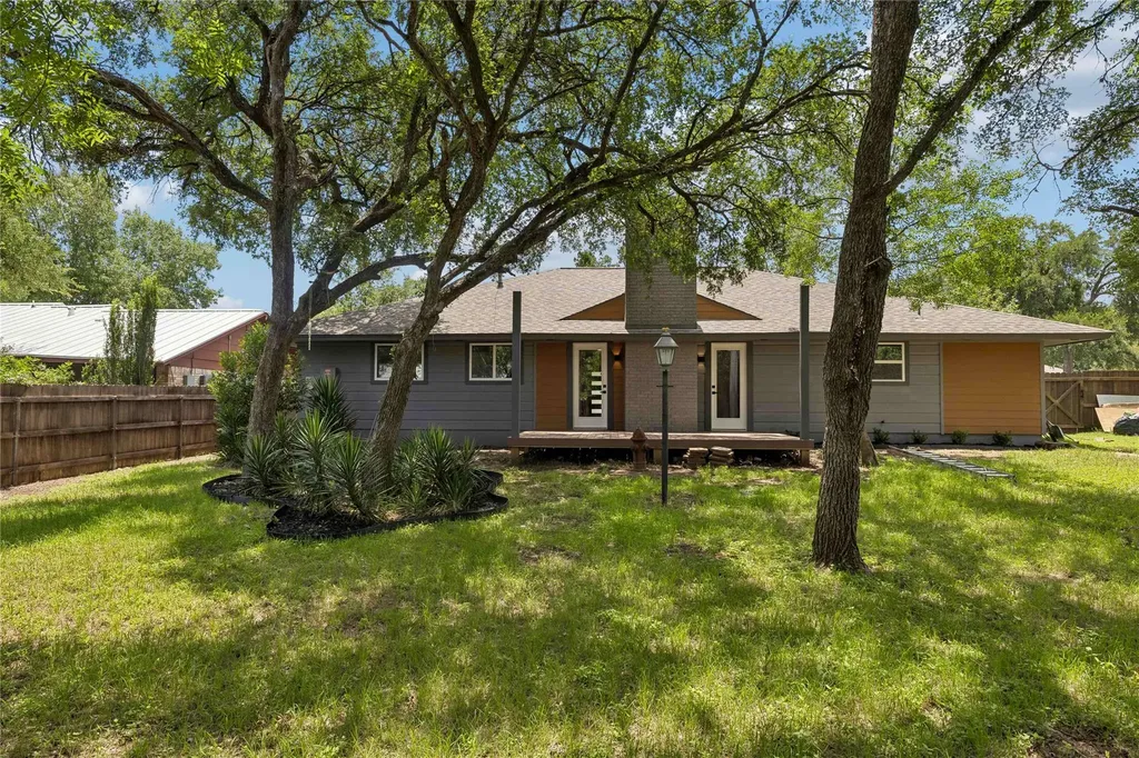 2306 Standish Drive Austin TX 78745