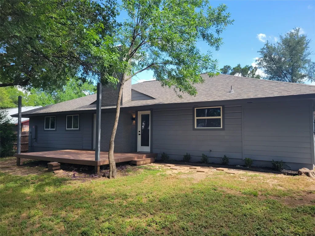 2306 Standish Drive Austin TX 78745