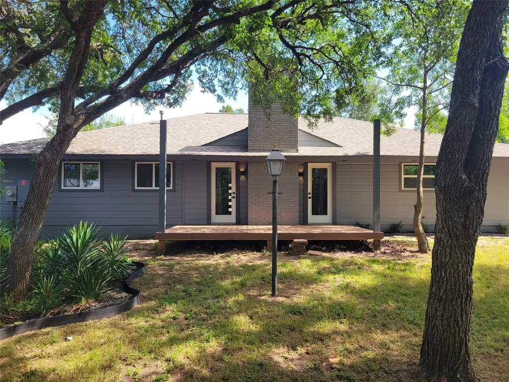 2306 Standish Drive Austin TX 78745