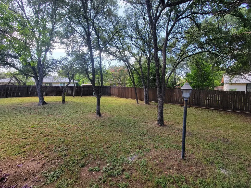 2306 Standish Drive Austin TX 78745