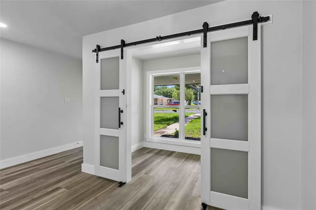 2306 Standish Drive Austin TX 78745