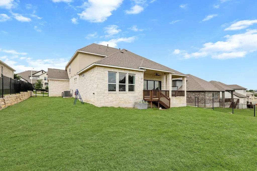 712 Palamos Drive Leander TX 78641