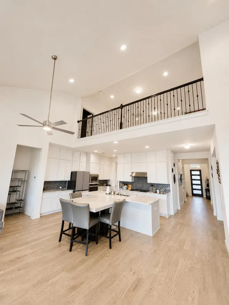 712 Palamos Drive Leander TX 78641