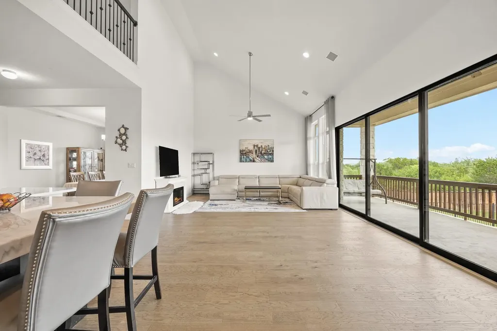 712 Palamos Drive Leander TX 78641