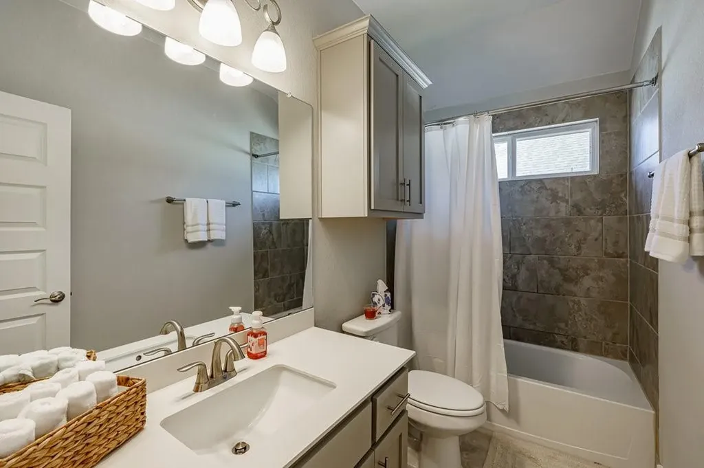 4627 Arques Avenue Round Rock TX 78681