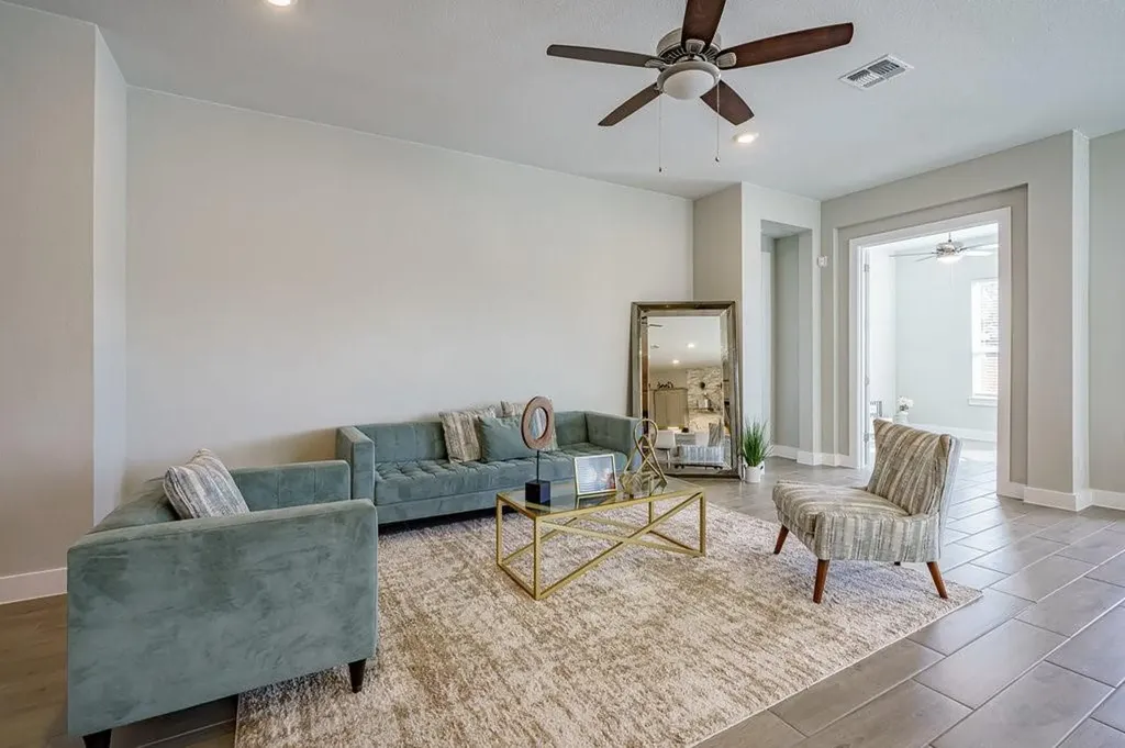 4627 Arques Avenue Round Rock TX 78681