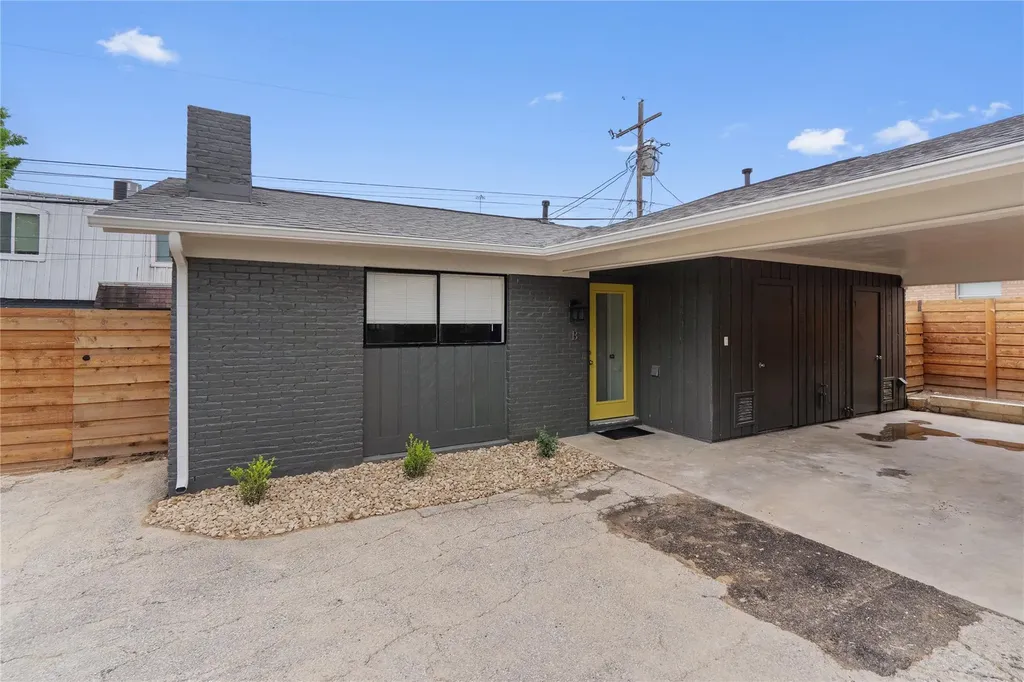 2203 Ventura Drive Austin TX 78741