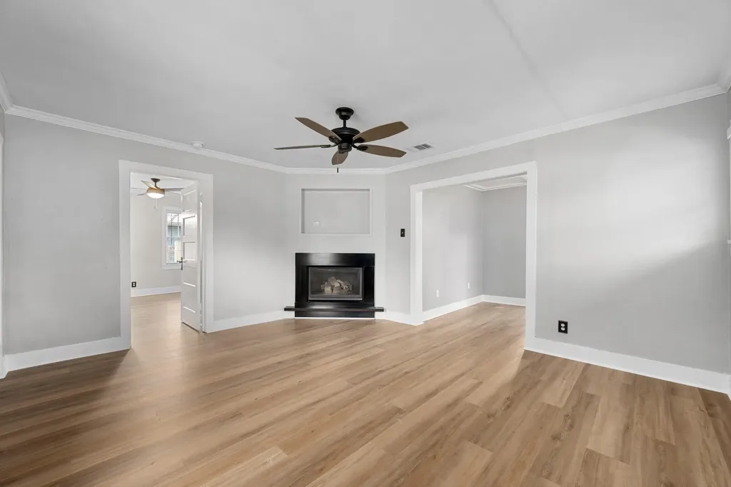1216 S Myrtle Street Georgetown TX 78626