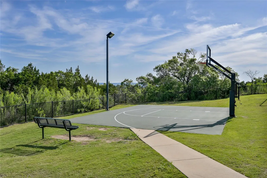 208 Aria Ridge Austin TX 78738