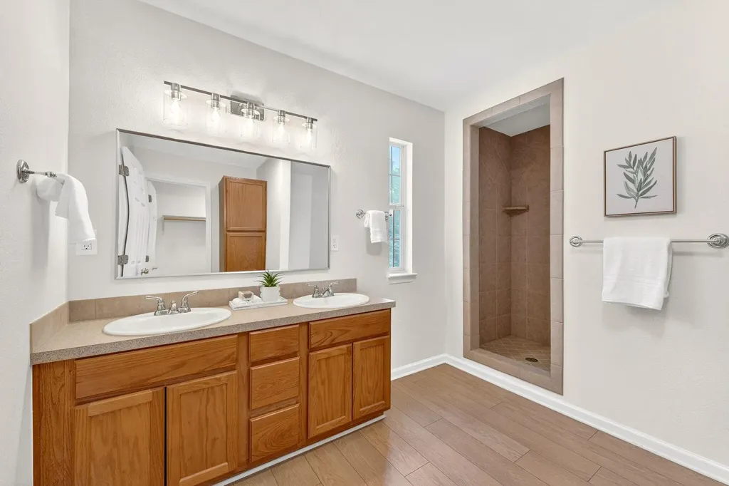1010 Louise Street Marble Falls TX 78654