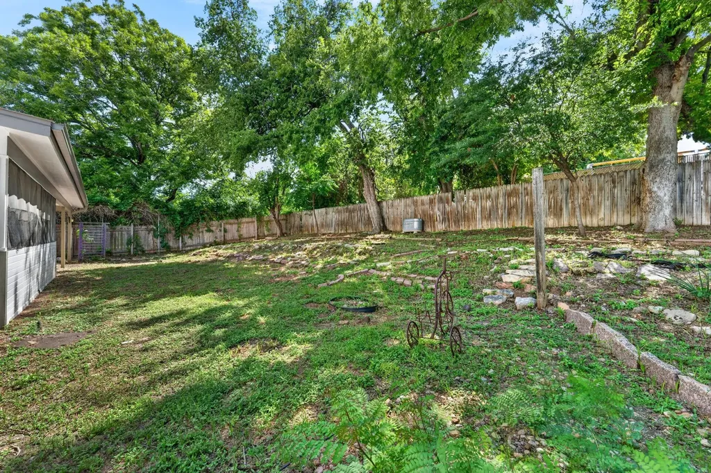 1010 Louise Street Marble Falls TX 78654