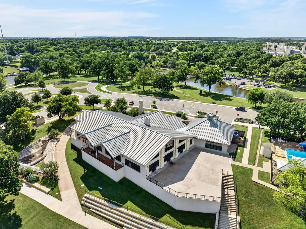1010 Louise Street Marble Falls TX 78654
