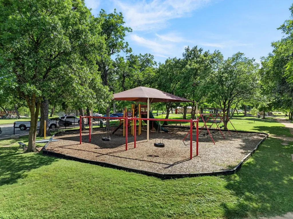 1010 Louise Street Marble Falls TX 78654