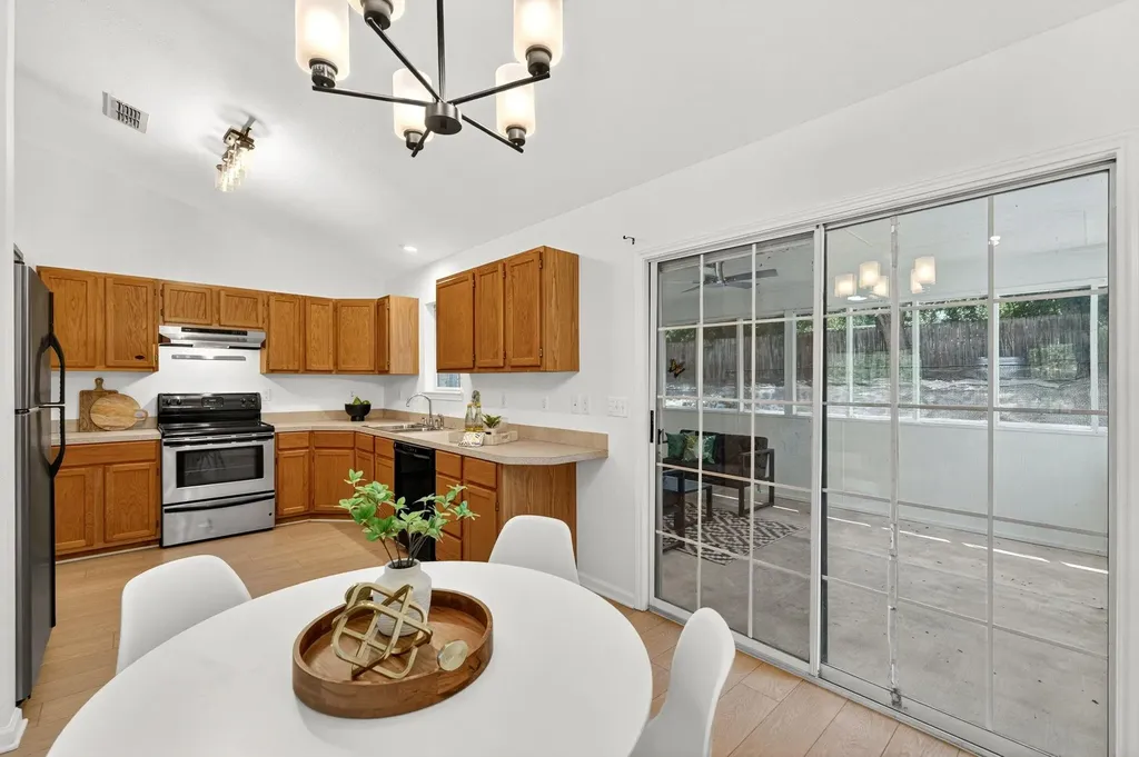 1010 Louise Street Marble Falls TX 78654