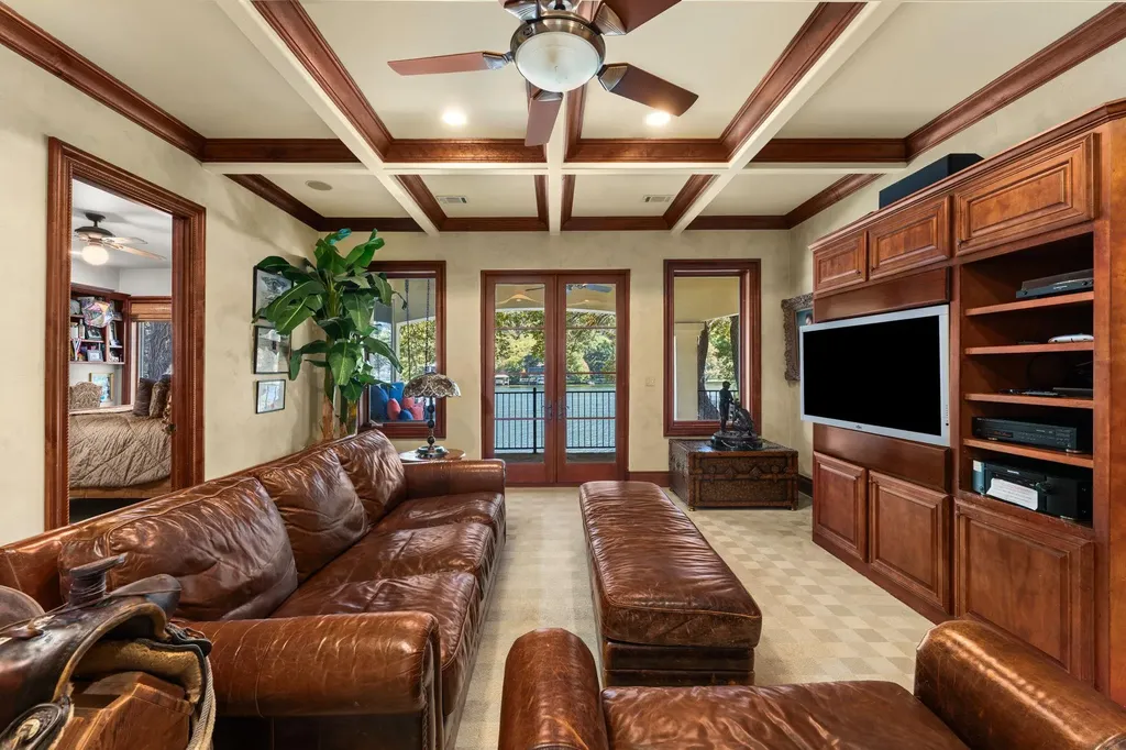 3111 Ski Shores Terrace Austin TX 78730