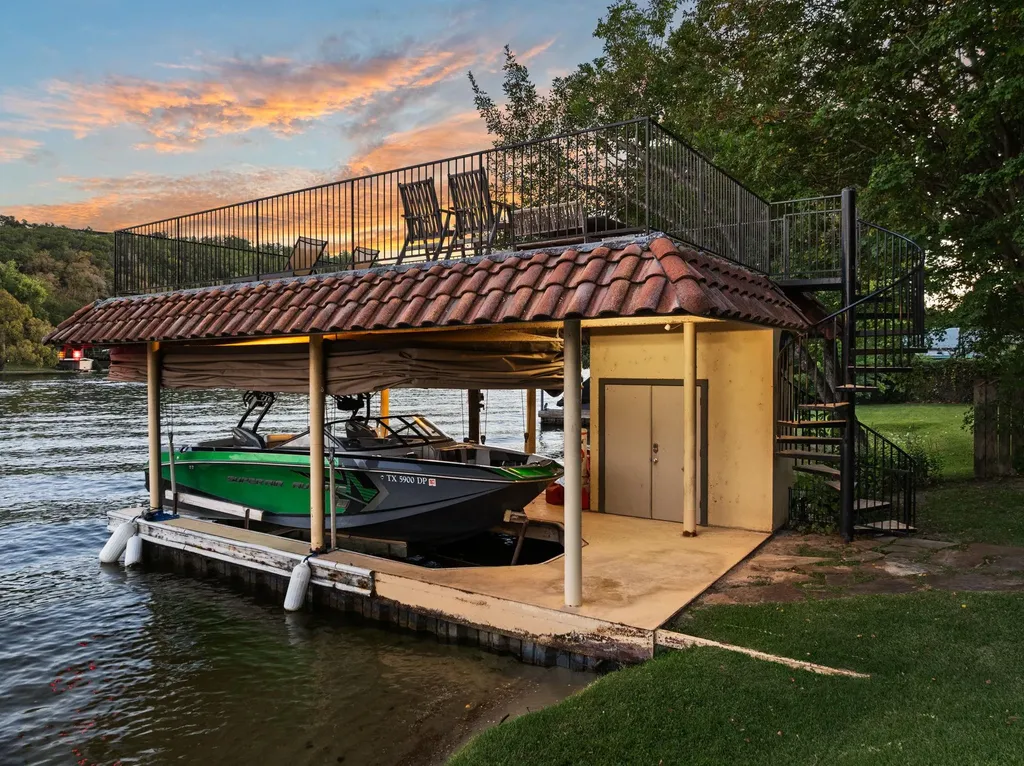 3111 Ski Shores Terrace Austin TX 78730