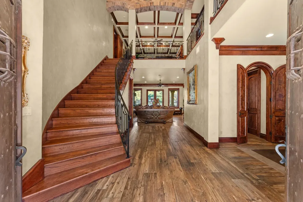 3111 Ski Shores Terrace Austin TX 78730