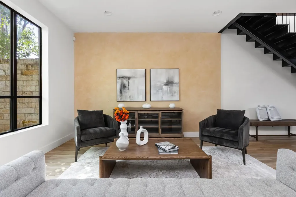 1907 W 30th Street Austin TX 78703