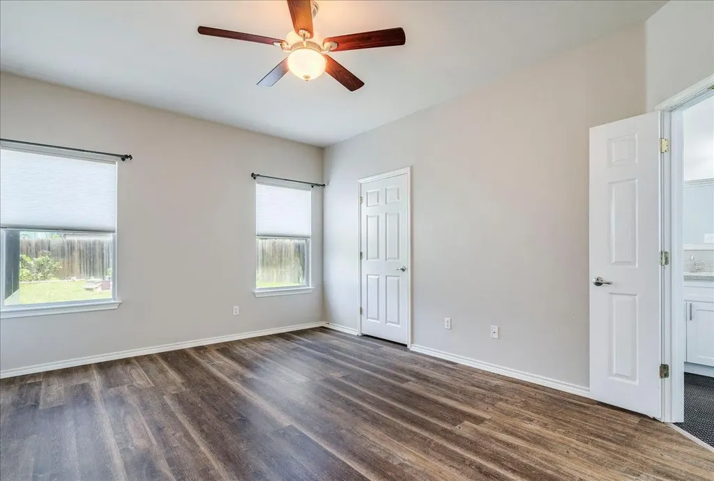 239 Dark Horse Lane Buda TX 78610
