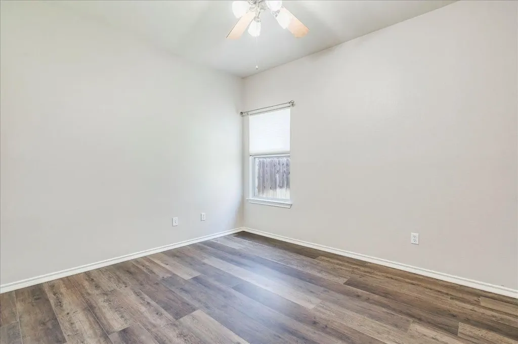 239 Dark Horse Lane Buda TX 78610