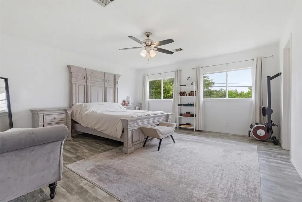 2900 Donnell Drive Round Rock TX 78664