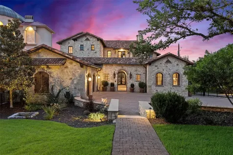 16714 Forest Way Austin TX 78734