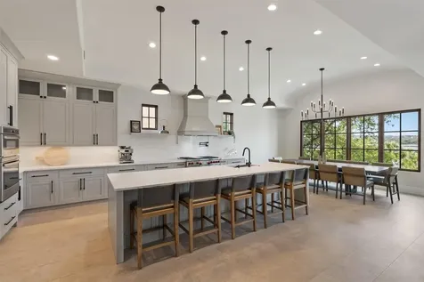16714 Forest Way Austin TX 78734