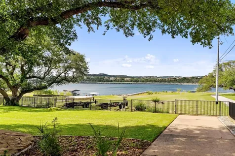16714 Forest Way Austin TX 78734