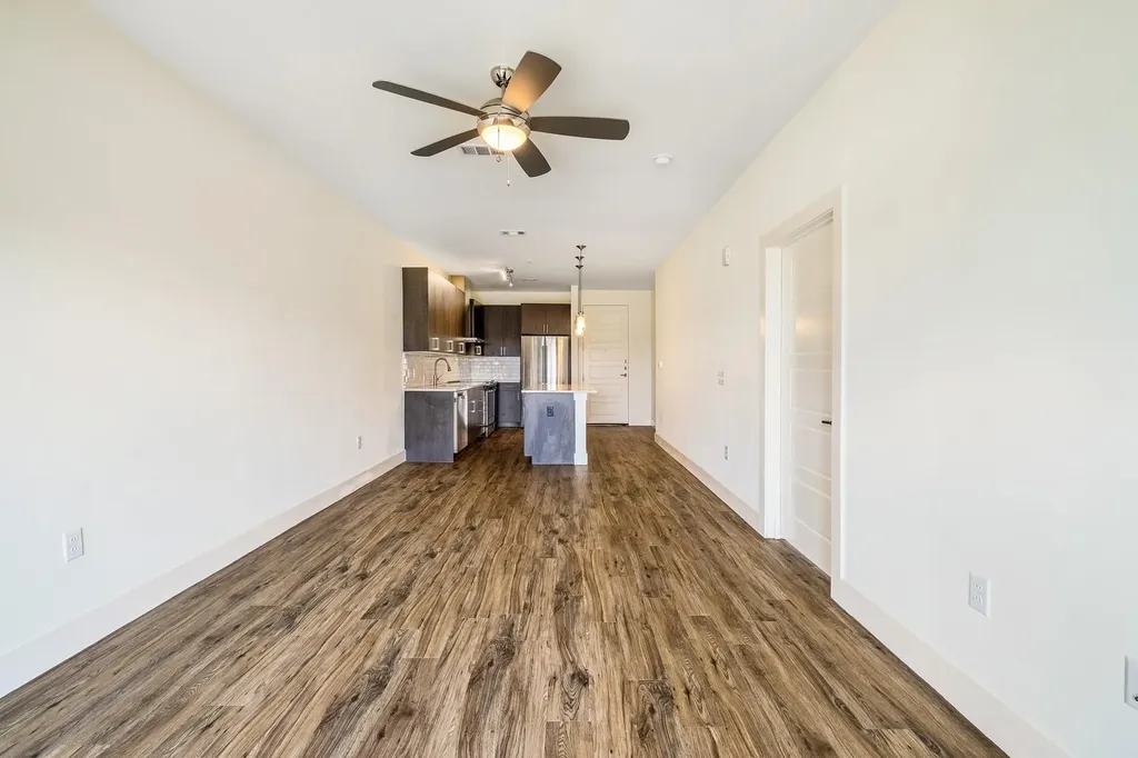 6444 Burnet Road Austin TX 78757