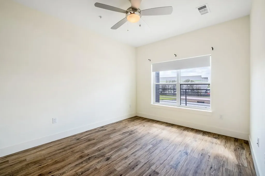 6444 Burnet Road Austin TX 78757