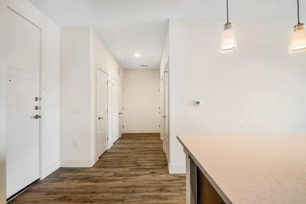 6444 Burnet Road Austin TX 78757