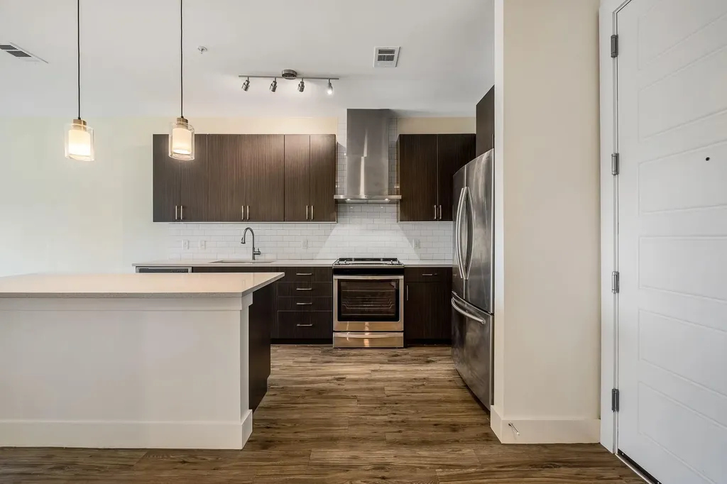 6444 Burnet Road Austin TX 78757
