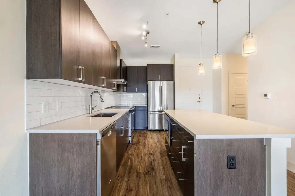 6444 Burnet Road Austin TX 78757