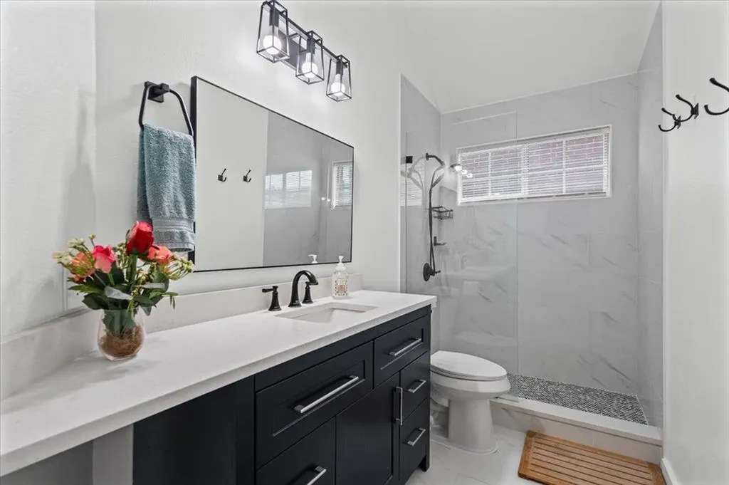 2312 Mockingbird Drive Round Rock TX 78681
