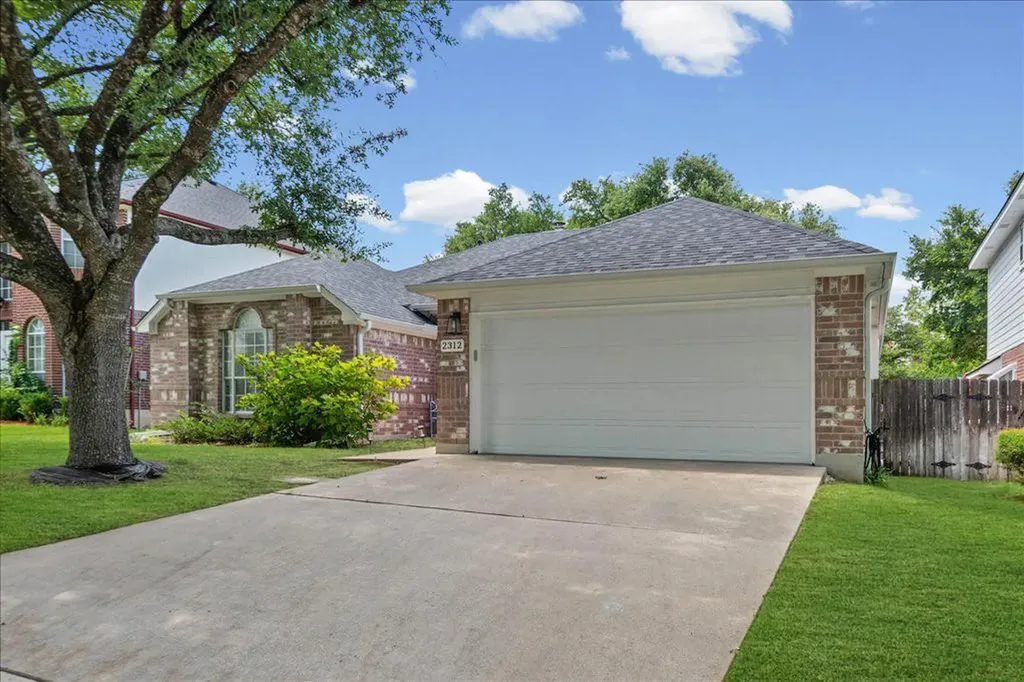 2312 Mockingbird Drive Round Rock TX 78681