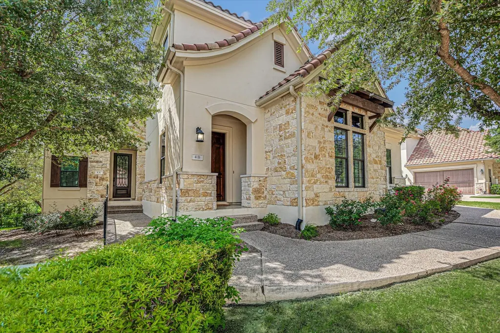 2210 University Club Drive Austin TX 78732