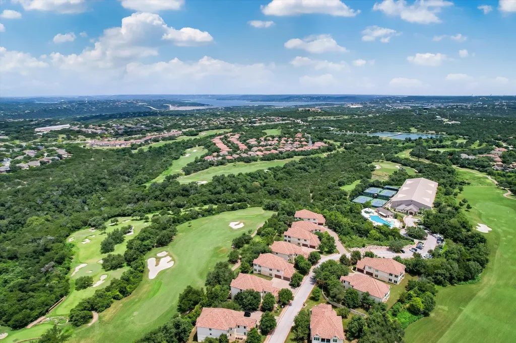 2210 University Club Drive Austin TX 78732