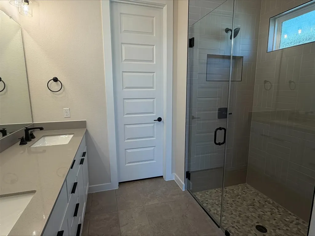 147 Bishop Wood Road Dripping Springs TX 78620