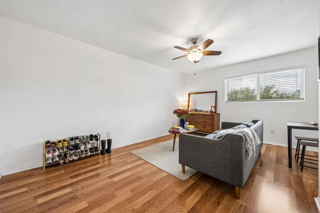 2207 Leon Street Austin TX 78705