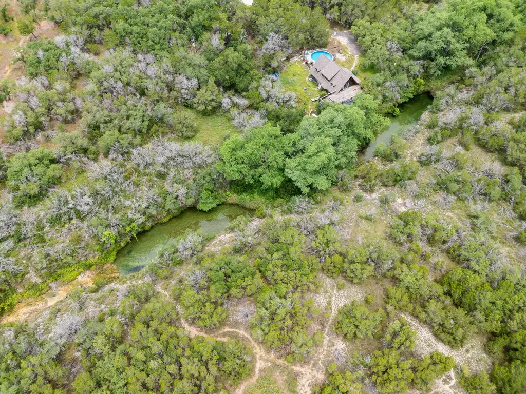 23070 Penernales Canyon Trail Spicewood TX 78669