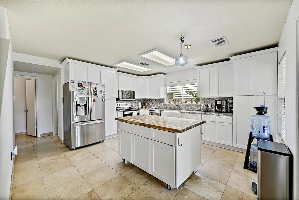 1061 London Lane Georgetown TX 78626