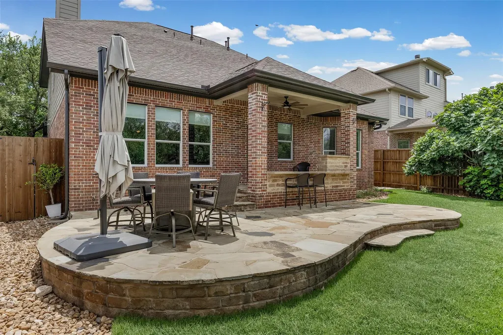 8000 Alophia Drive Austin TX 78739
