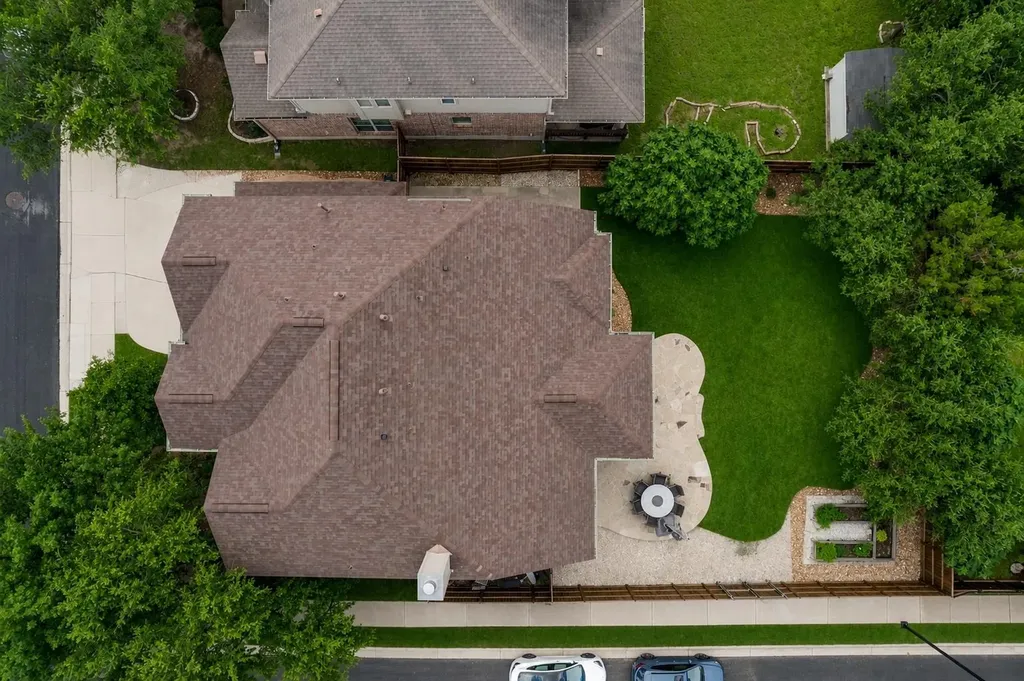 8000 Alophia Drive Austin TX 78739