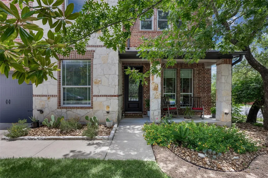 8000 Alophia Drive Austin TX 78739