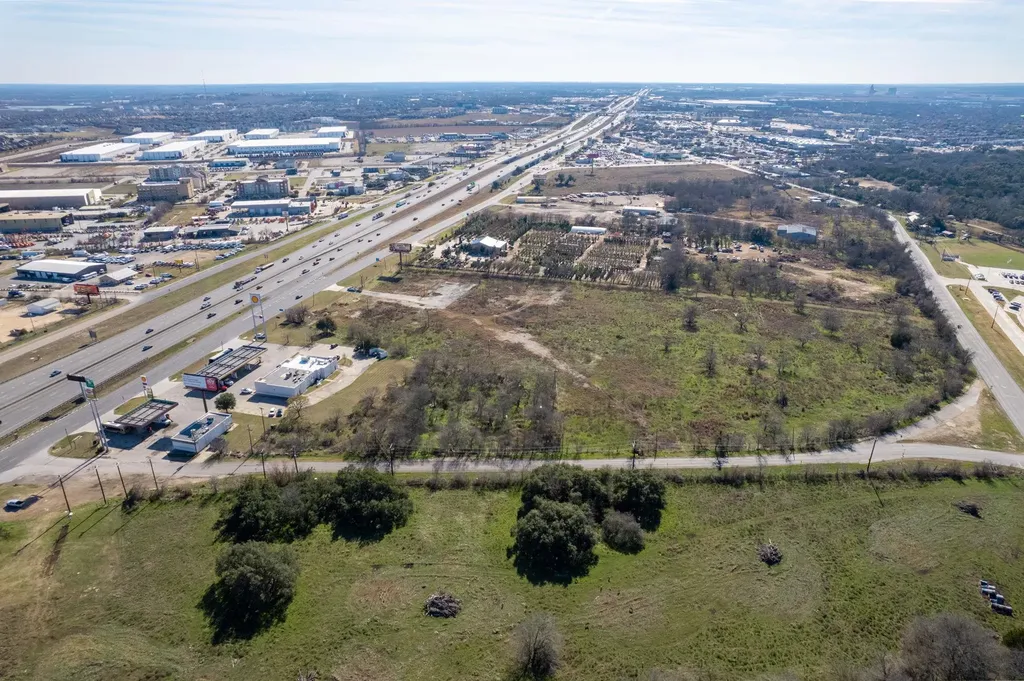 1701 Manchaca Springs Road Buda TX 78610